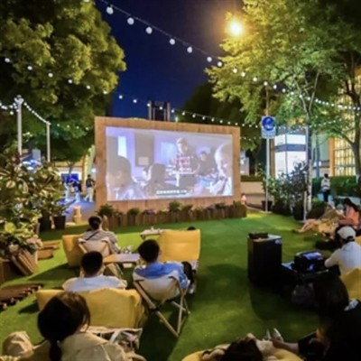 Vino în camping în zona pitorească a lacului Qinggeda și întâlnește „Poezia ș...